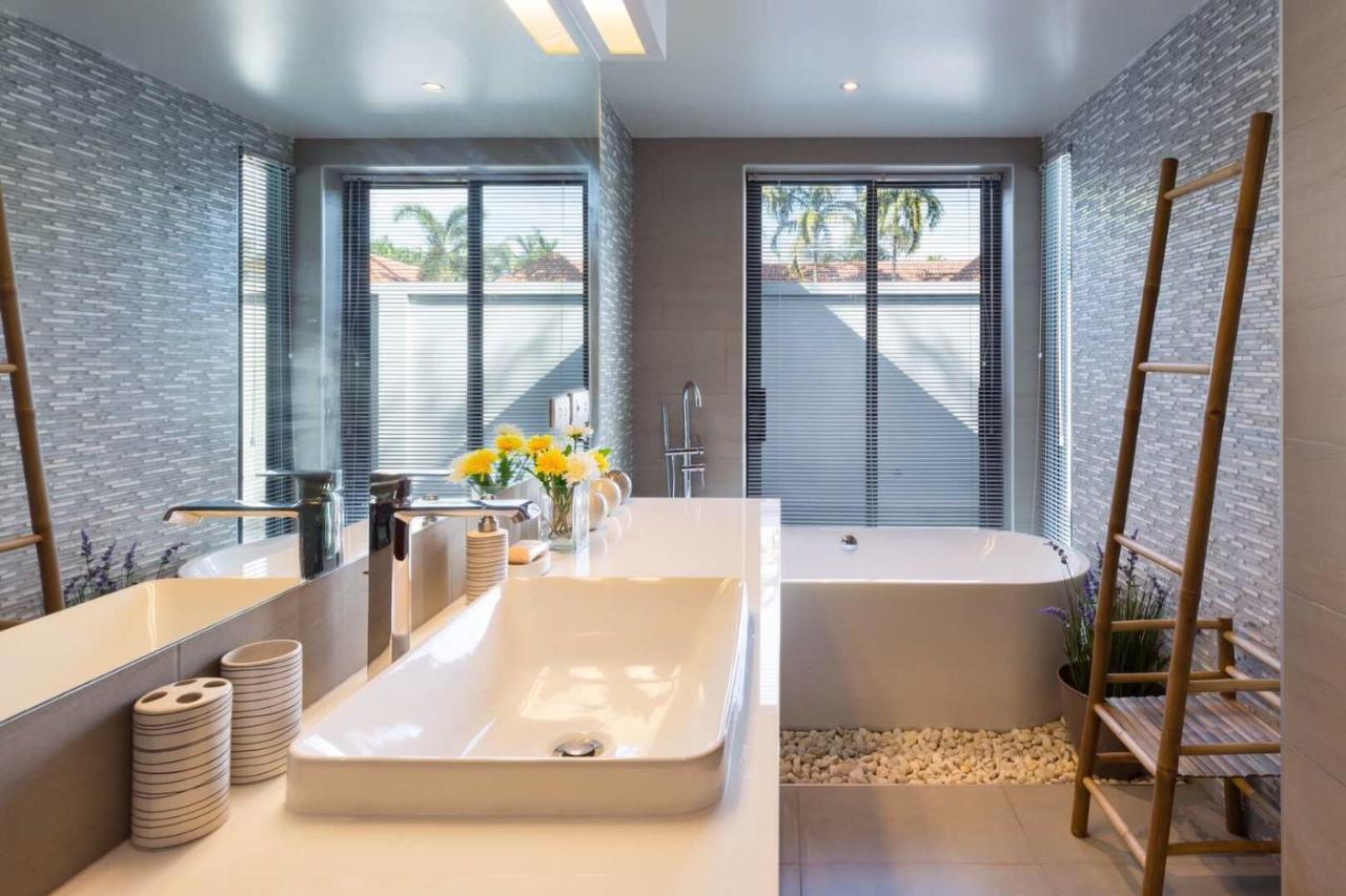 Villa Crystal Two-Bedroom Private Pool Villa Phuket Екстериор снимка
