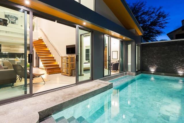 Villa Crystal Two-Bedroom Private Pool Villa Phuket Екстериор снимка