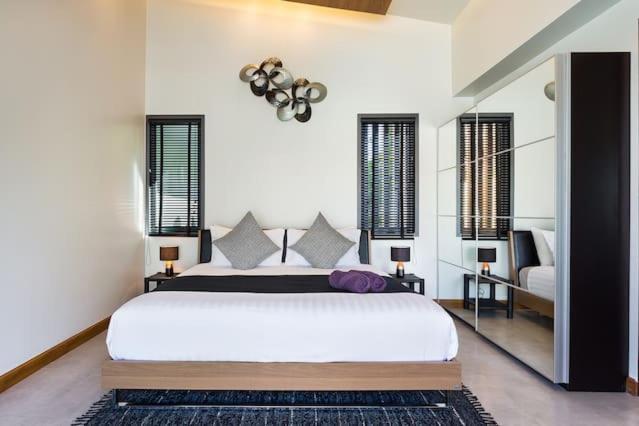 Villa Crystal Two-Bedroom Private Pool Villa Phuket Екстериор снимка