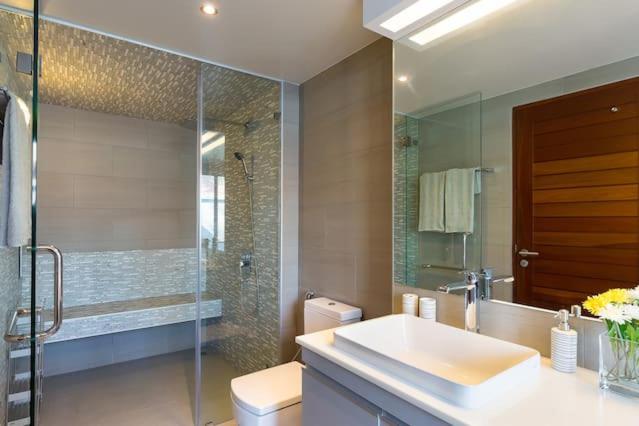 Villa Crystal Two-Bedroom Private Pool Villa Phuket Екстериор снимка