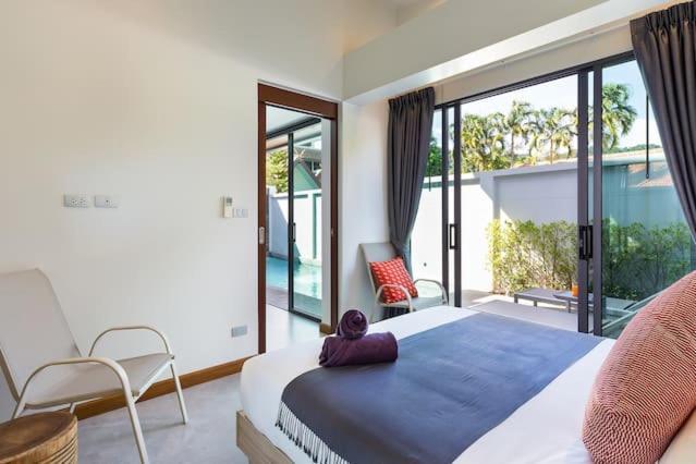 Villa Crystal Two-Bedroom Private Pool Villa Phuket Екстериор снимка