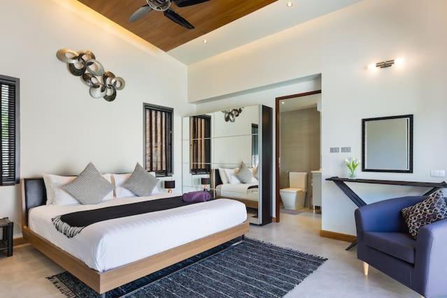 Villa Crystal Two-Bedroom Private Pool Villa Phuket Екстериор снимка