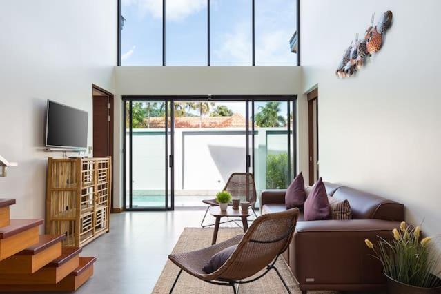 Villa Crystal Two-Bedroom Private Pool Villa Phuket Екстериор снимка