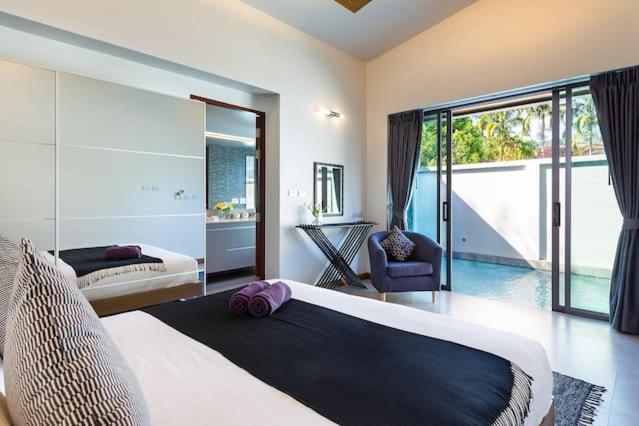 Villa Crystal Two-Bedroom Private Pool Villa Phuket Екстериор снимка