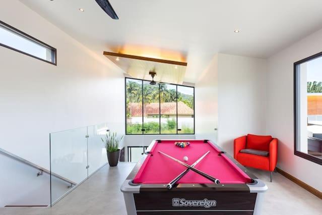 Villa Crystal Two-Bedroom Private Pool Villa Phuket Екстериор снимка